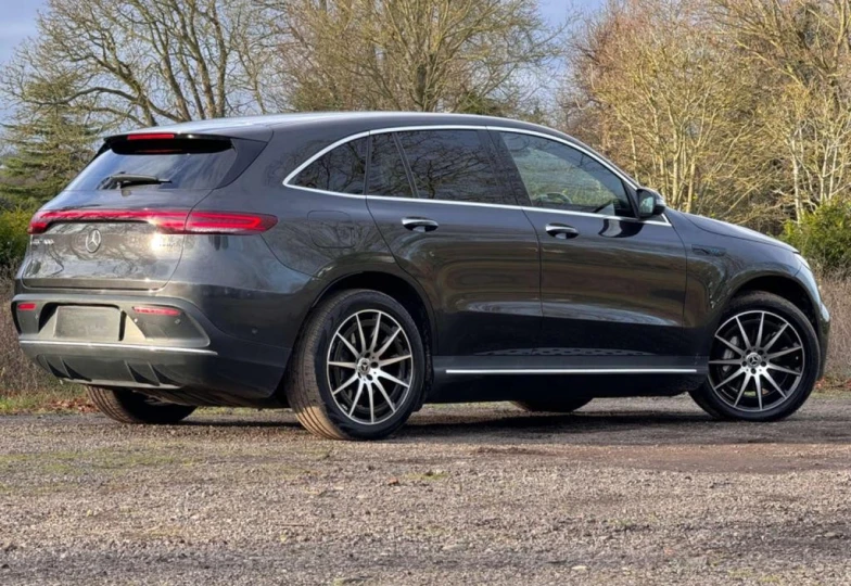 Mercedes EQC 400 AMG Line, 2023 - 10
