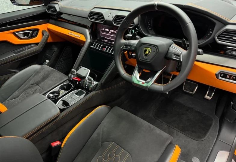 Lamborghini Urus V8 BiTurbo S, 2024 - 8