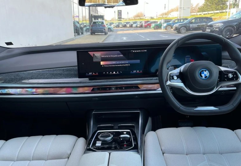 BMW 7 series 750e xDrive Excellence, 2023 - 1