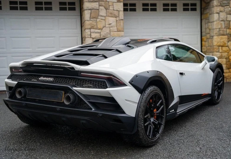 Lamborghini Huracan Sterrato, 2023 - 9