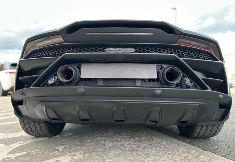 Lamborghini Huracan V10 STERRATO, 2023 - 10