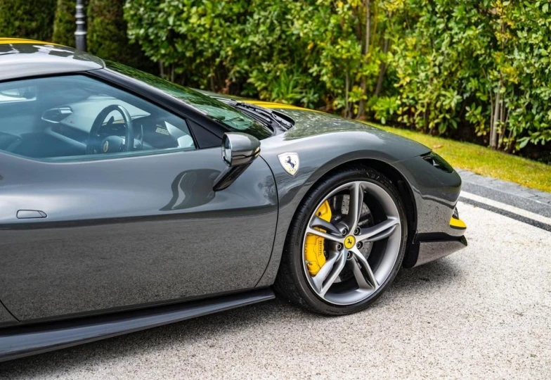 Ferrari 296 GTB V6 7.45kWh F1 DCT, 2022 - 31