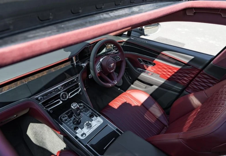 Bentley Flying Spur Azure, 2023 - 1