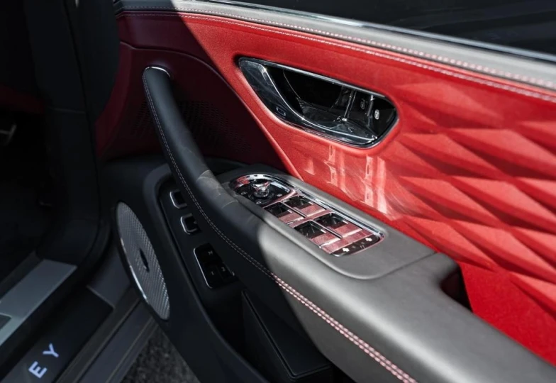 Bentley Flying Spur Azure, 2023 - 28