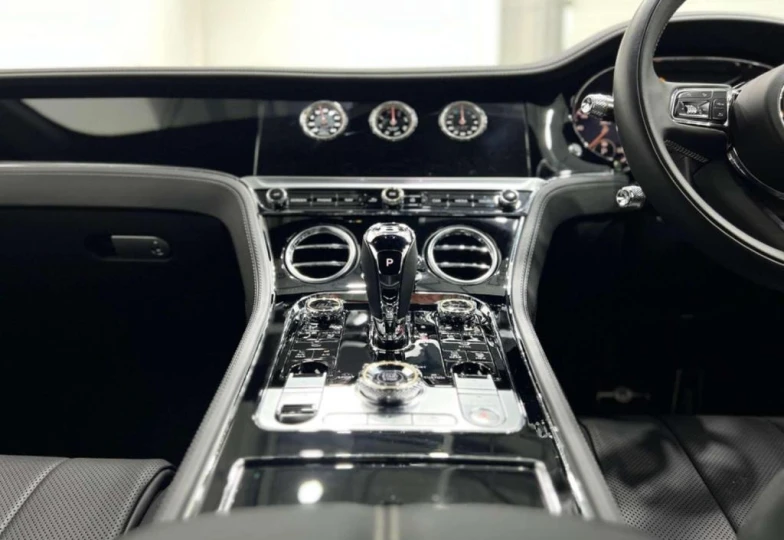 Bentley Continental GT, 2022 - 11