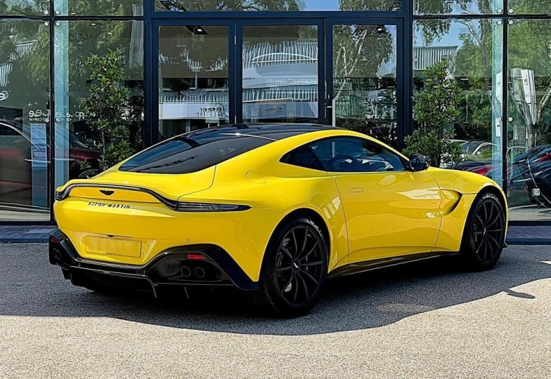 Aston Martin Vantage , 2024 - 9
