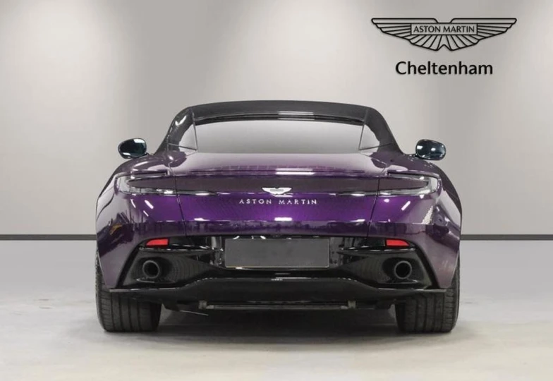 Aston Martin DB12 V8, 2023 - 13