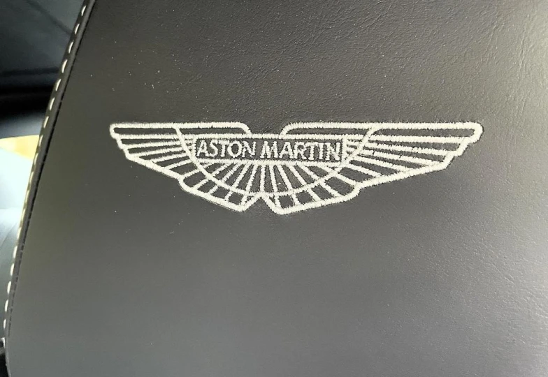Aston Martin DB11 V8, 2023 - 29