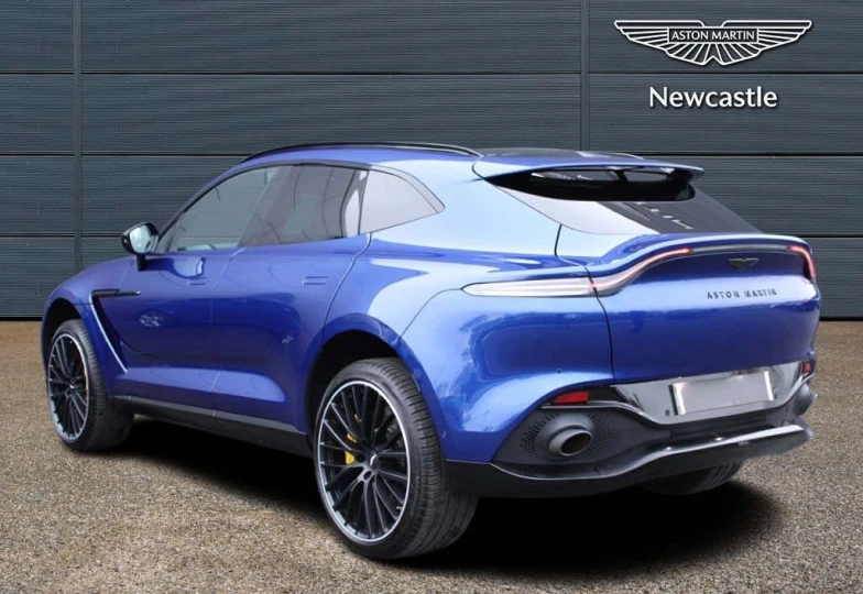 Aston Martin DBX V8 550, 2023 - 12