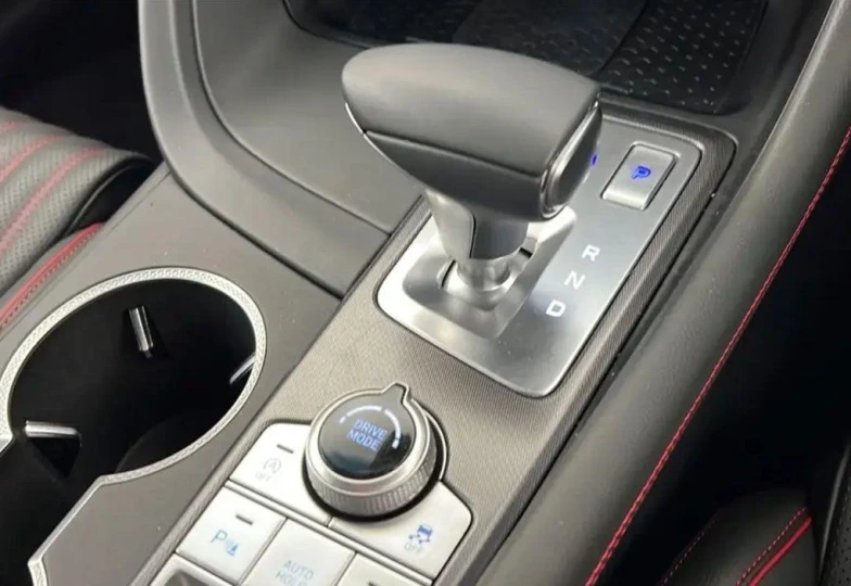 Genesis G70 Синий