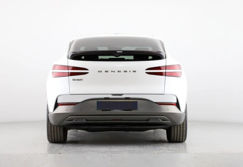 Genesis GV60 Белый