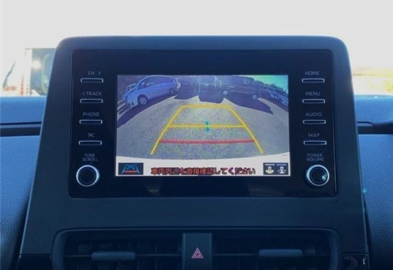 Toyota Aqua Белый