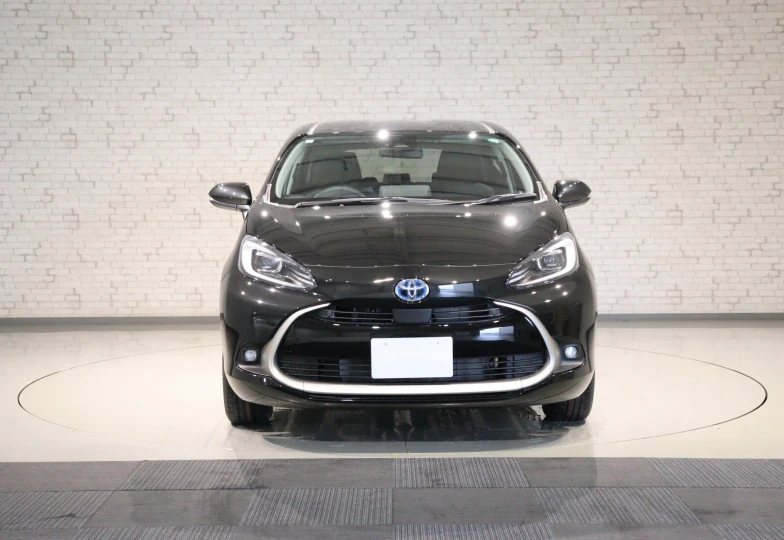 Toyota Aqua Black