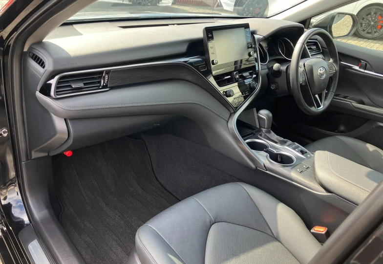 Toyota Camry Black