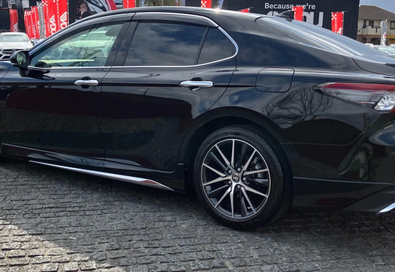 Toyota Camry Black