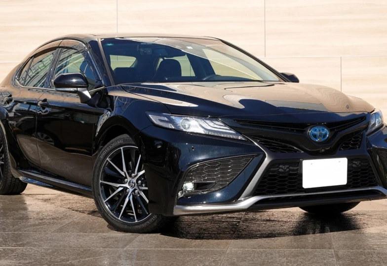 Toyota Camry Черный