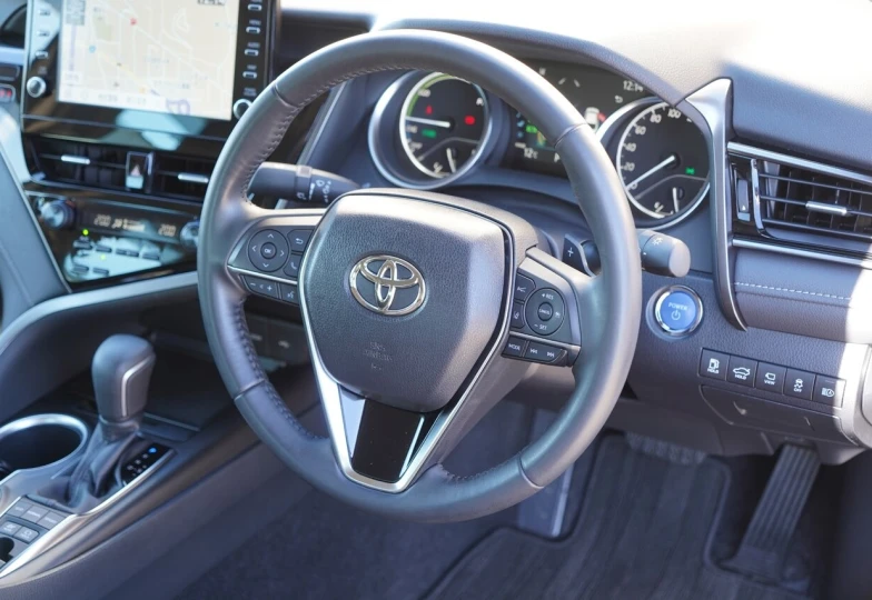 Toyota Camry Черный