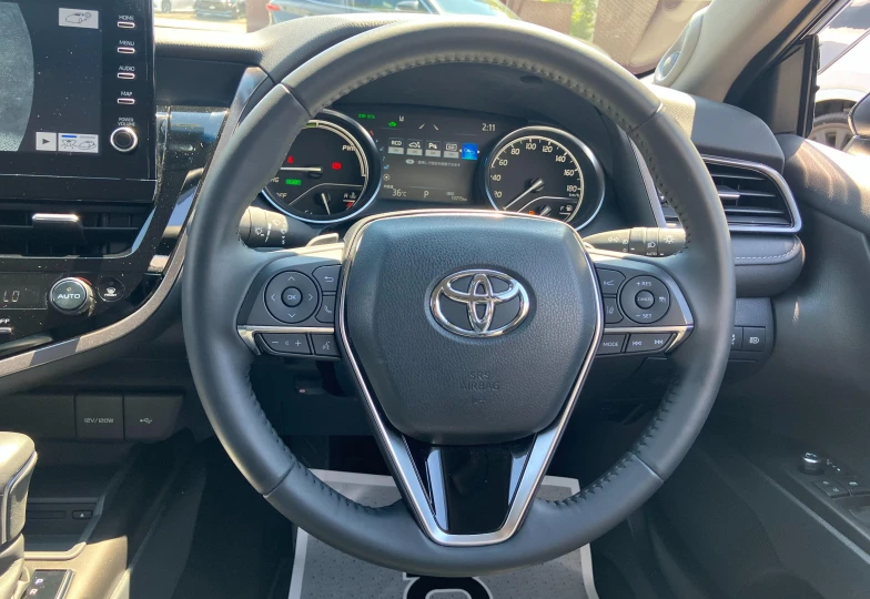 Toyota Camry Черный