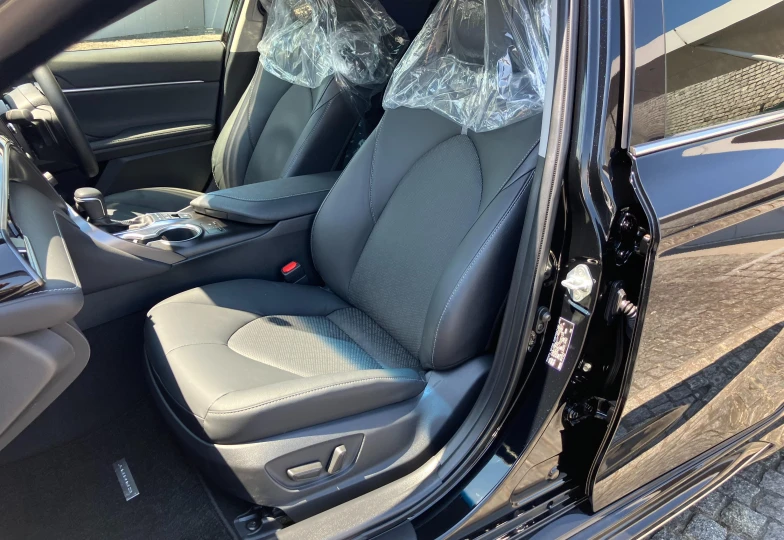 Toyota Camry Черный
