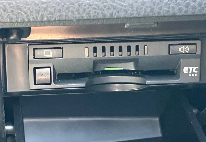 Toyota Camry Черный