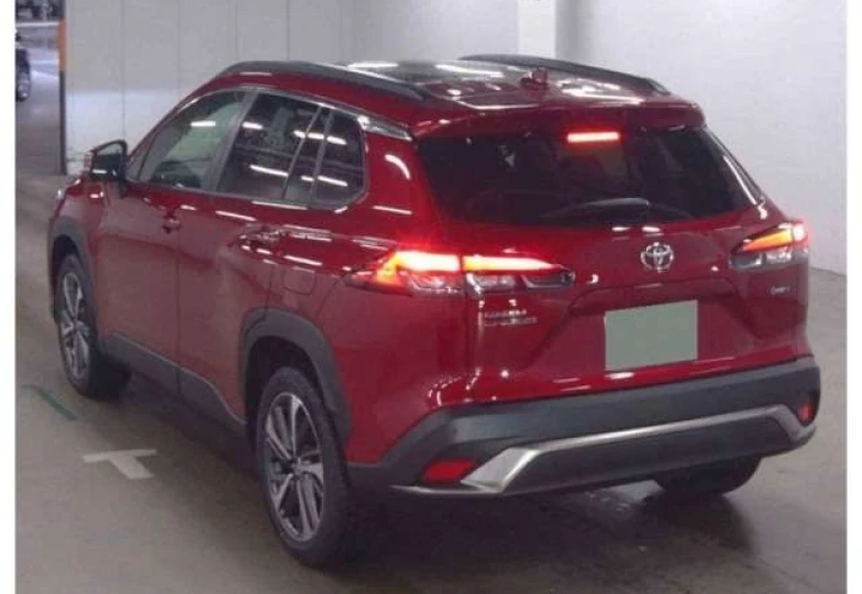 Toyota Corolla Cross Красный