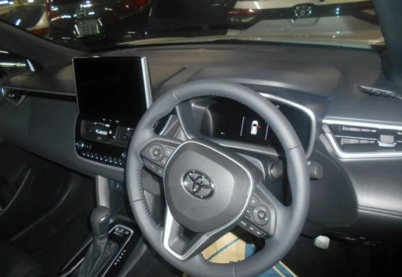 Toyota Corolla Cross Белый