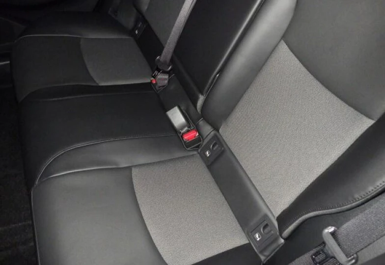 Toyota Corolla Cross Красный