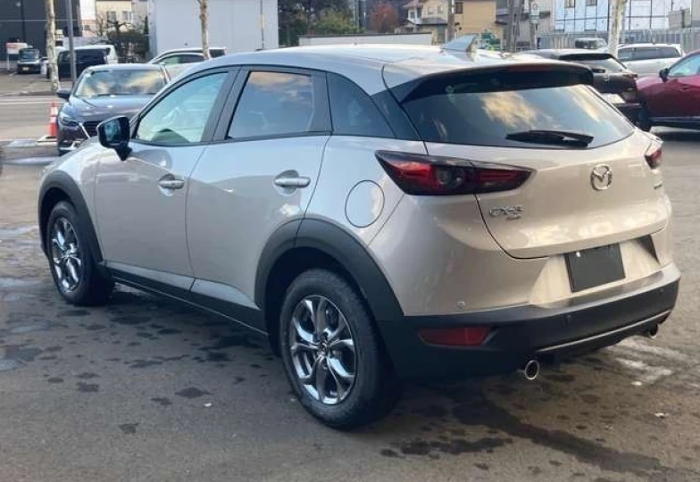 Mazda CX-3 Бежевый