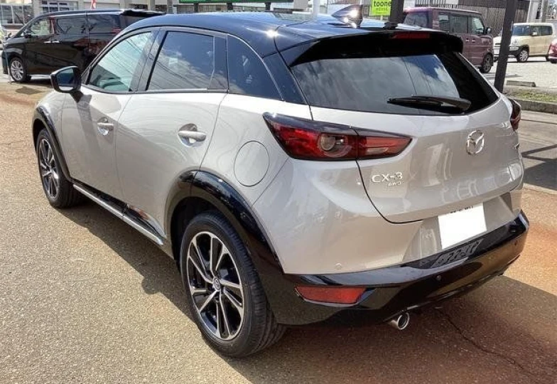 Mazda CX-3 Бежевый