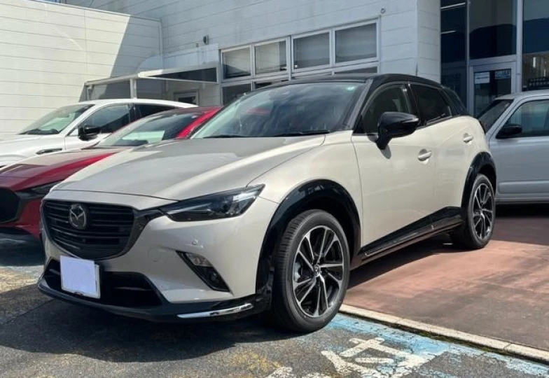Mazda CX-3 Бежевый