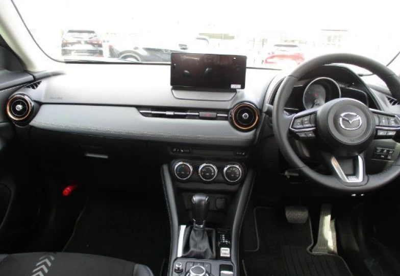 Mazda CX-3 Бежевый
