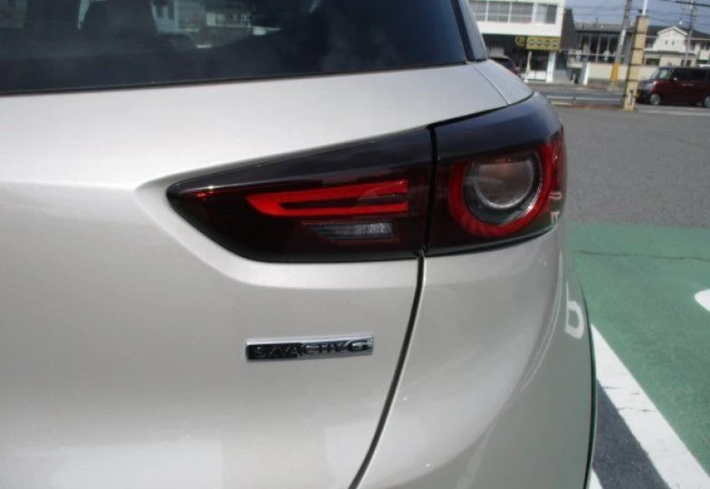 Mazda CX-3 Бежевый