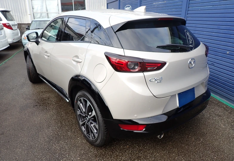 Mazda CX-3 Бежевый