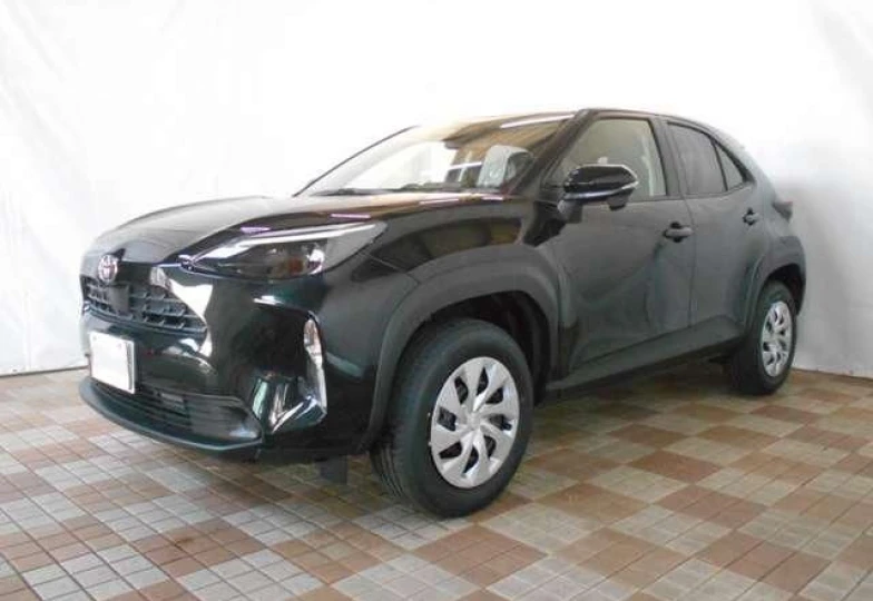 Toyota Yaris Cross Черный