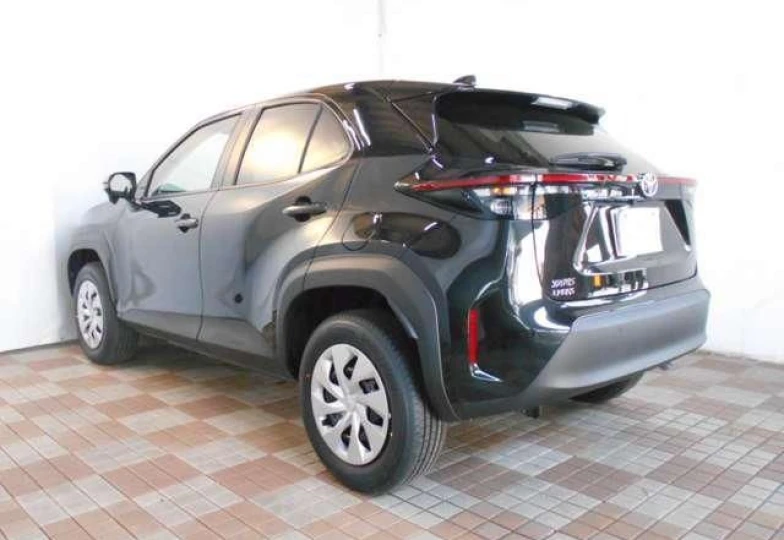 Toyota Yaris Cross Черный