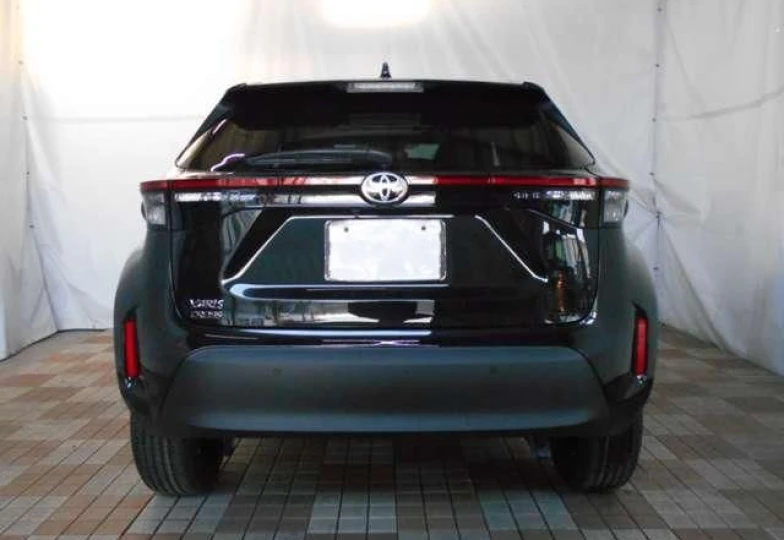 Toyota Yaris Cross Черный