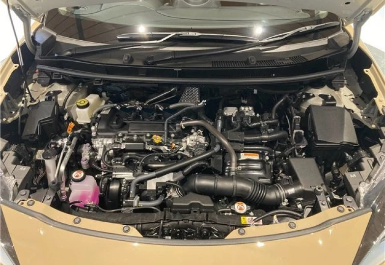 Toyota Yaris Cross Бежевый