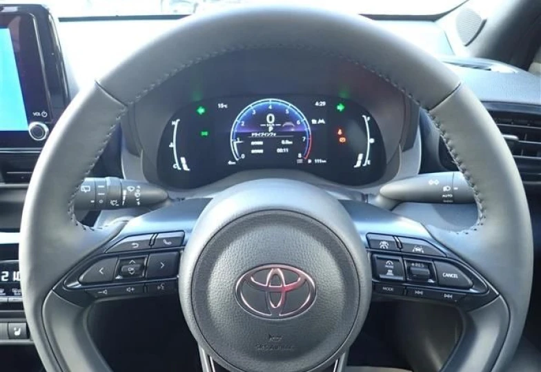 Toyota Yaris Cross Черный