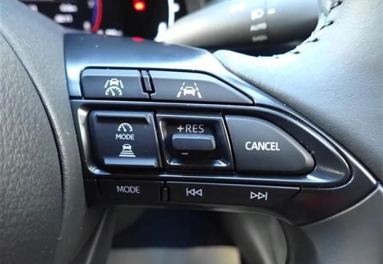 Toyota Yaris Cross Черный