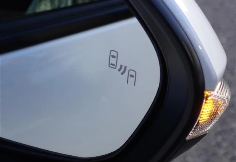 Toyota Yaris Cross Черный