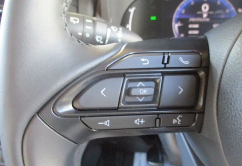 Toyota Yaris Cross Белый