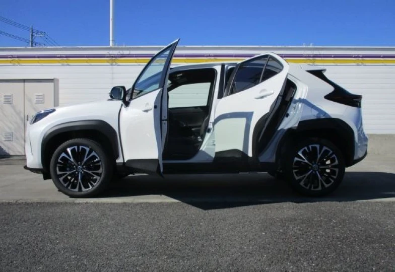 Toyota Yaris Cross Белый