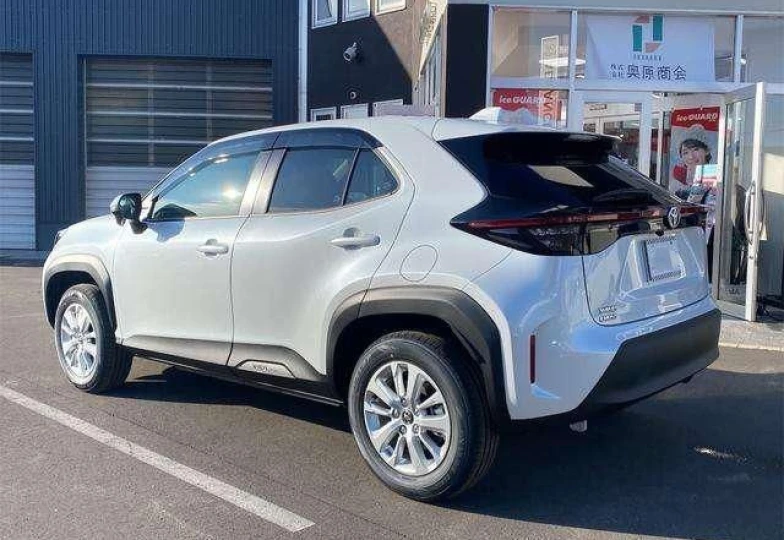 Toyota Yaris Cross Белый