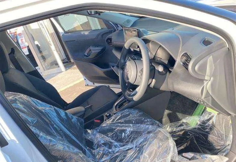 Toyota Yaris Cross Белый