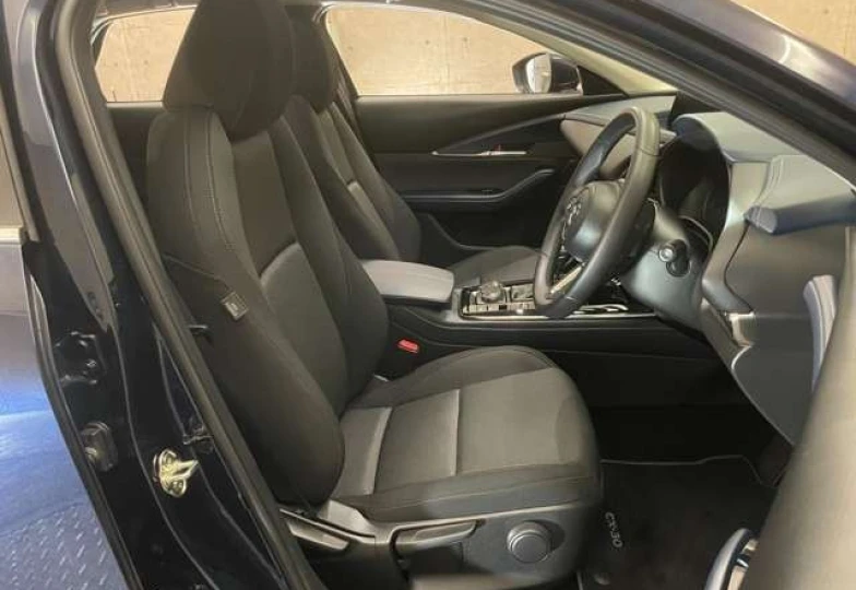 Mazda CX-30 Синий