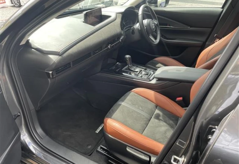 Mazda CX-30 Серый