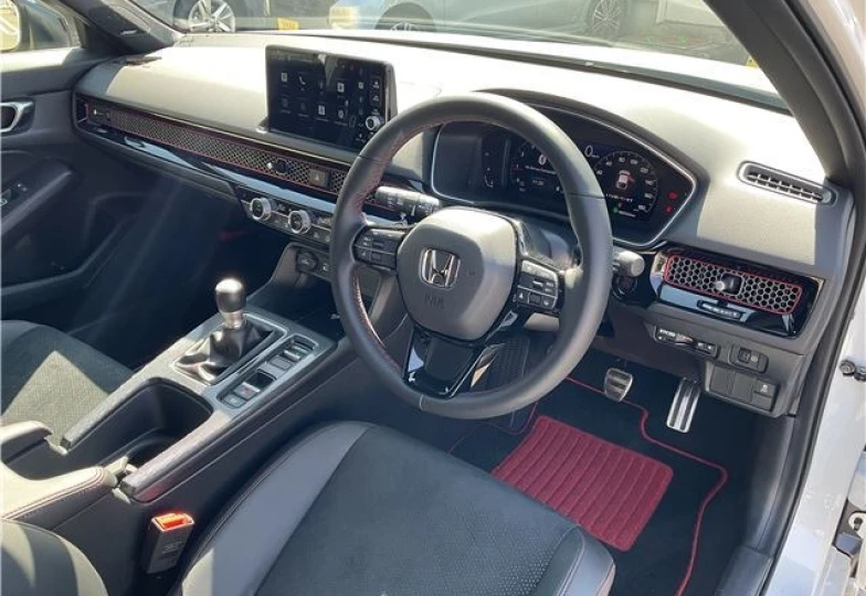 Honda Civic Белый