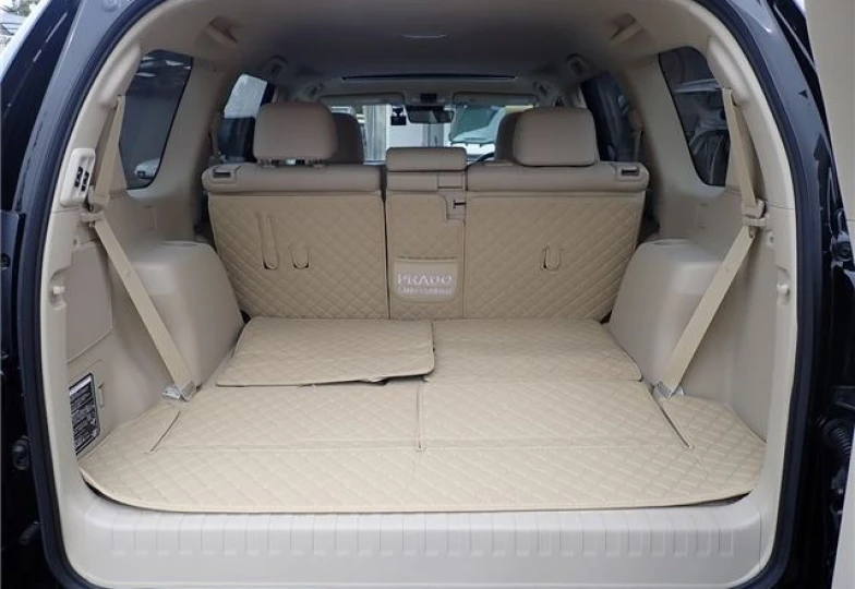 Toyota Land Cruiser Prado Черный