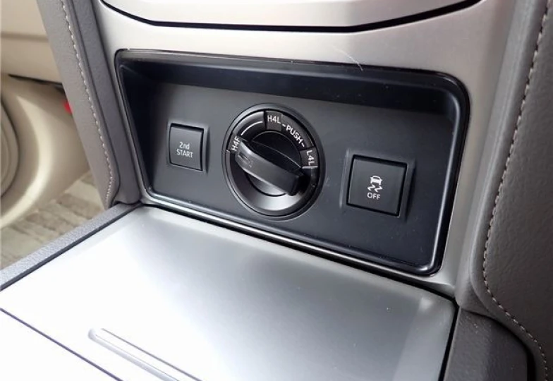Toyota Land Cruiser Prado Черный