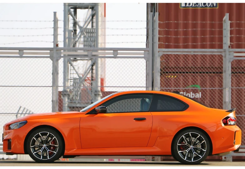 BMW M2 Оранжевый